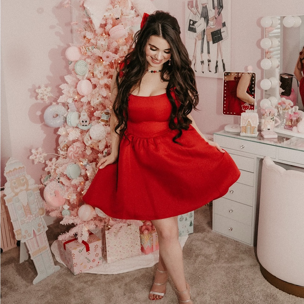 Meet your Posher, Jenna 🎀